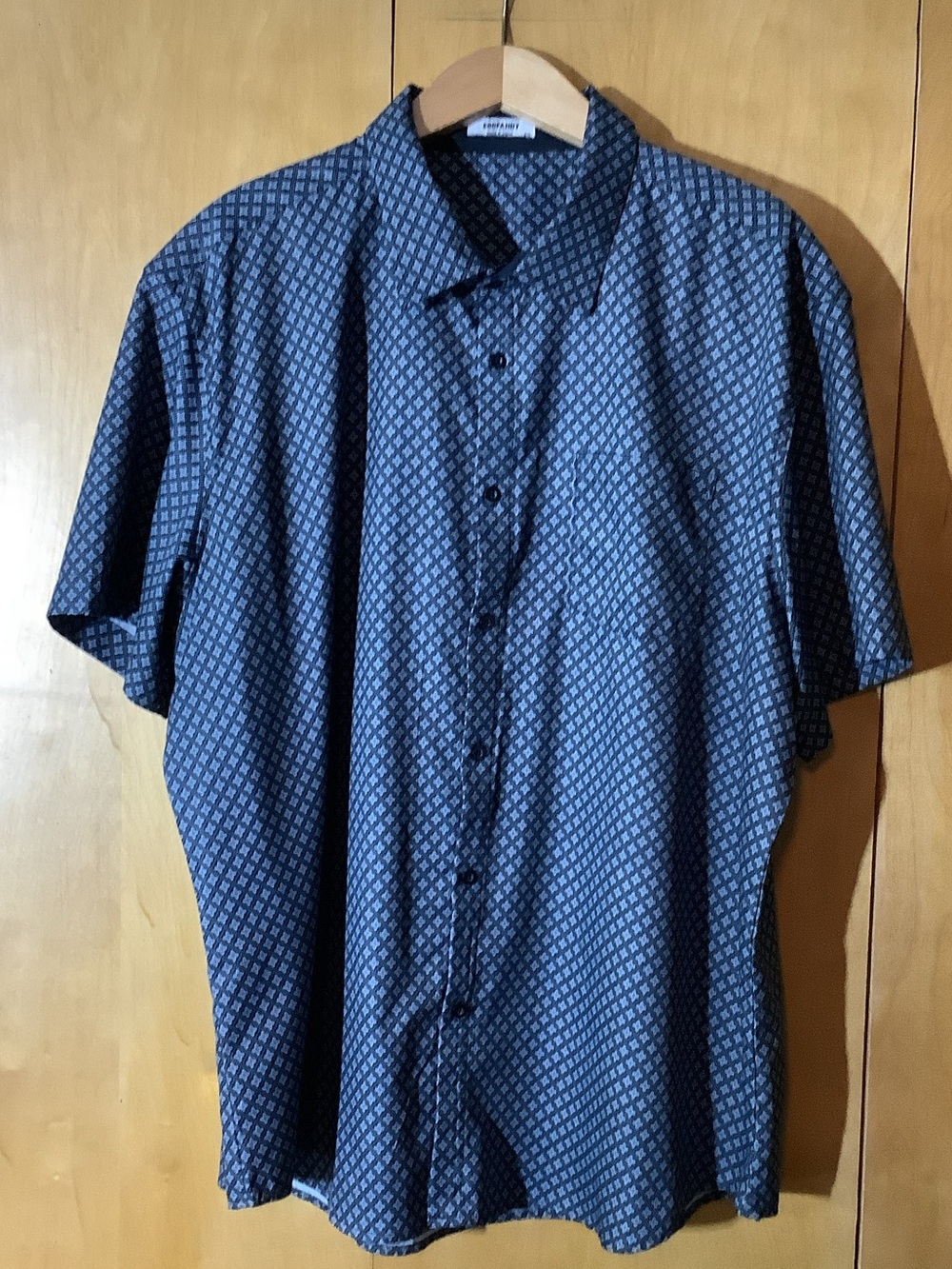 Coofandy navy Diamond print shirt, size XXL